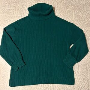 GAP Split-Hem Waffle Turtleneck T-Shirt